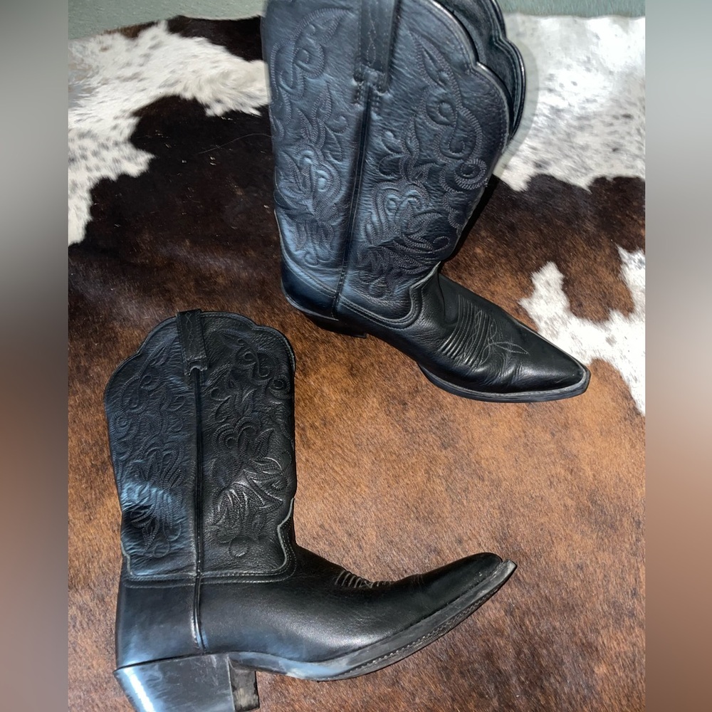 Ariat women’s boots size 7